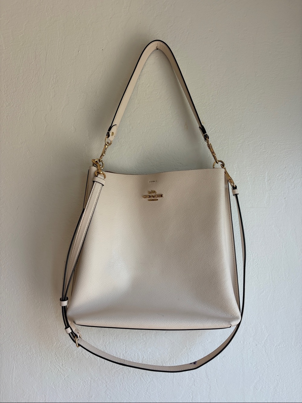 COACH TOWN BUCKET BAG chalk white gold hardware